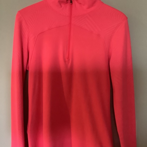 UA 1/2 zip pullover - Picture 2 of 2